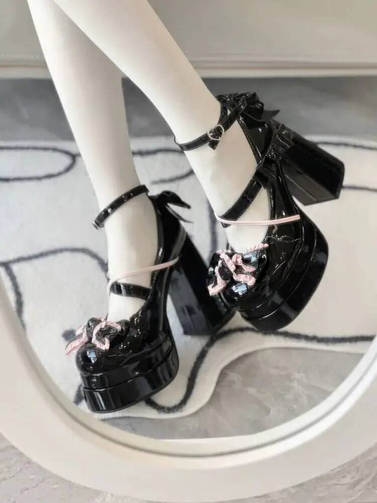 Lolita Platform Mary Jane scho - Party Games Cross Platform recensie en prijs